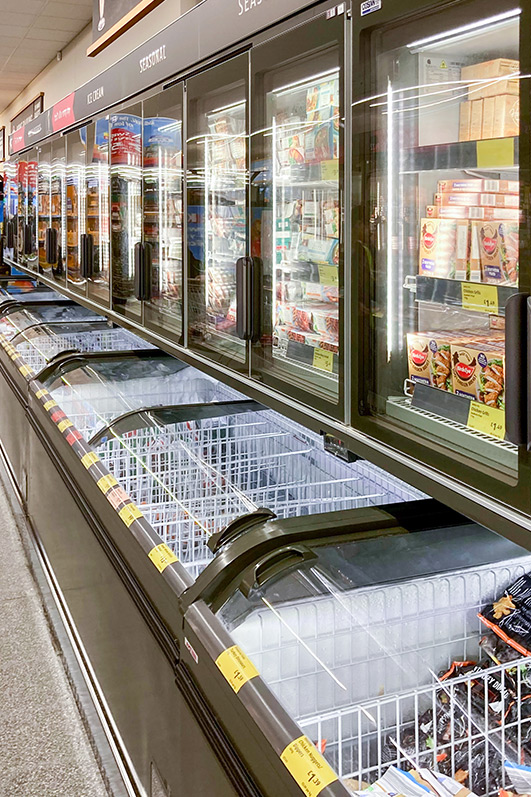 Example discount shop photo - preprepared food frozen aisle
